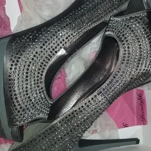 Sparkling High Heels